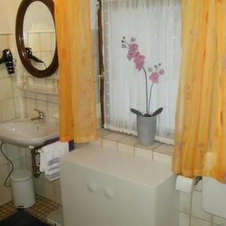 Zur Linde By Interhome *